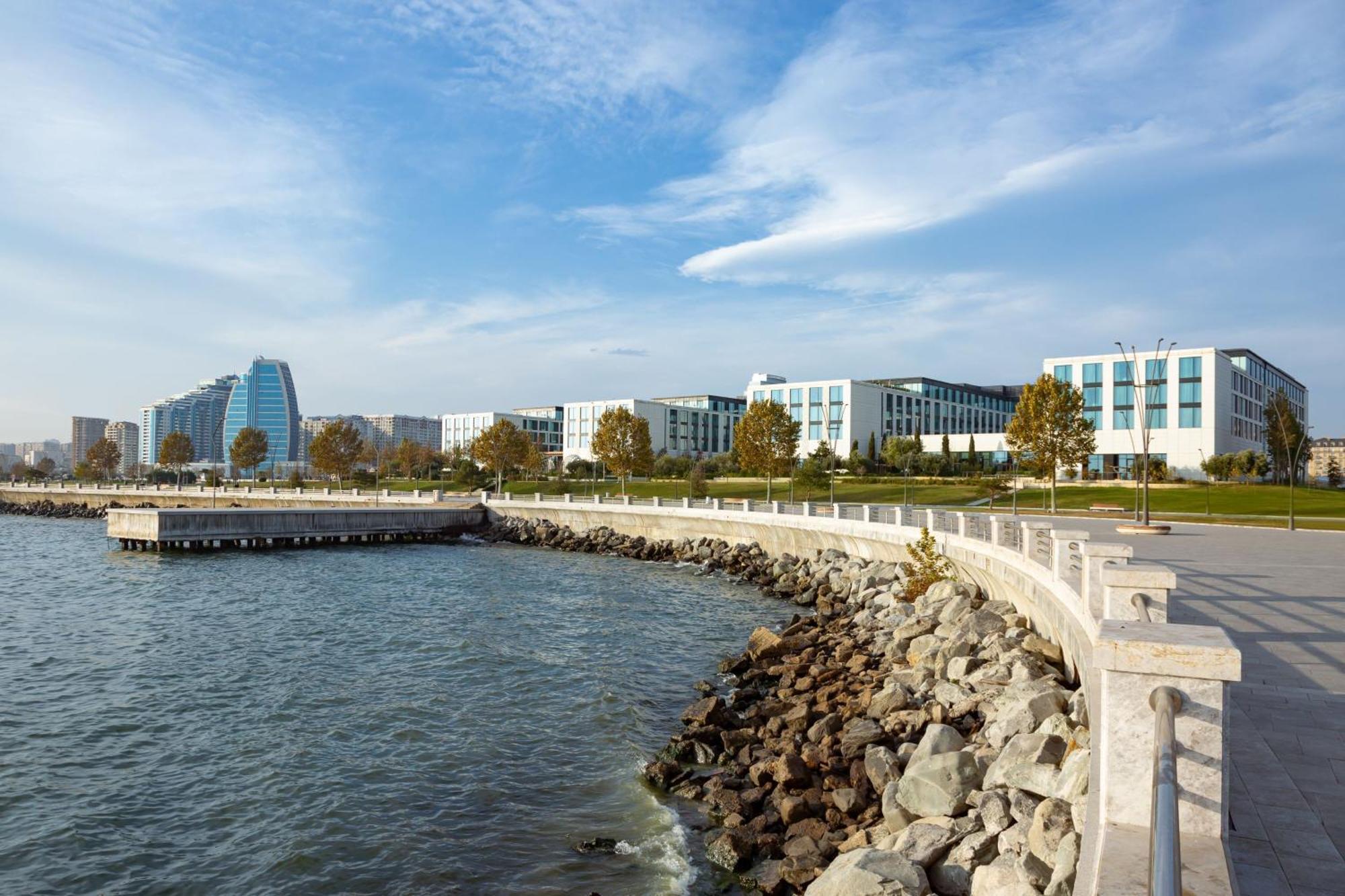 บาคู แมริออท โฮเทล บูเลอวาร์ด Hotel บากู ภายนอก รูปภาพ The Port of Wilmington