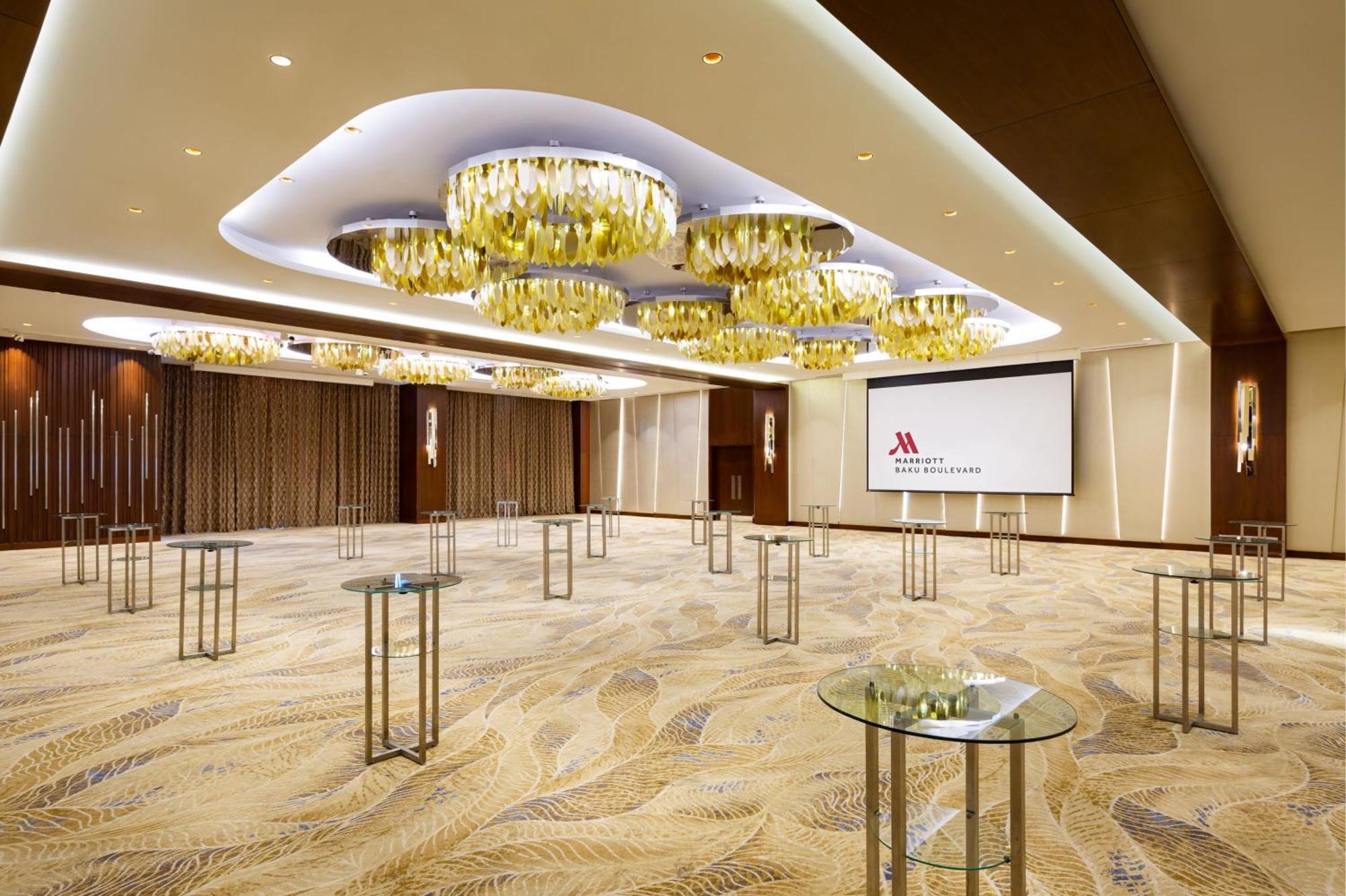 บาคู แมริออท โฮเทล บูเลอวาร์ด Hotel บากู ภายนอก รูปภาพ The ballroom