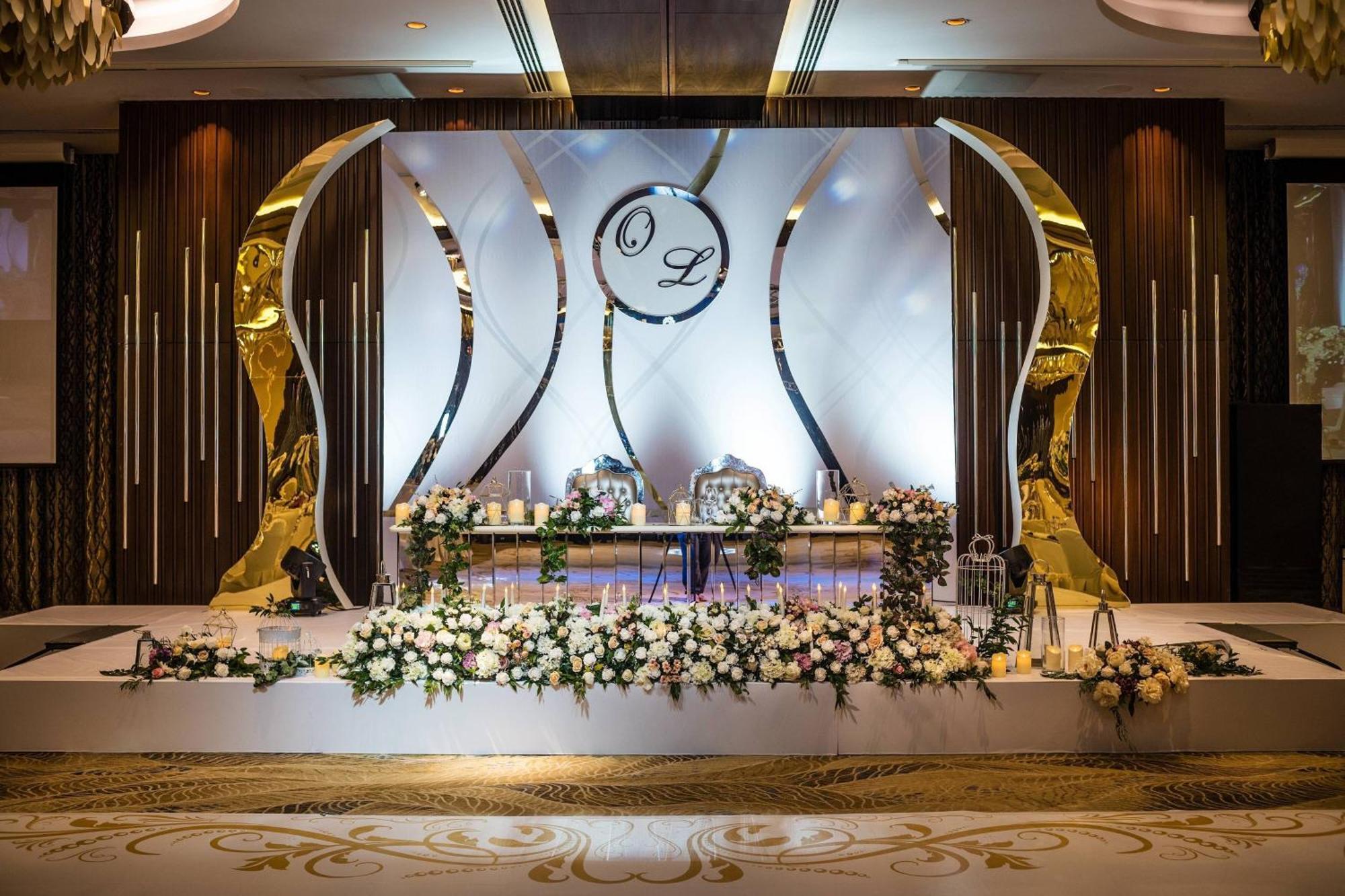 บาคู แมริออท โฮเทล บูเลอวาร์ด Hotel บากู ภายนอก รูปภาพ A modern wedding reception