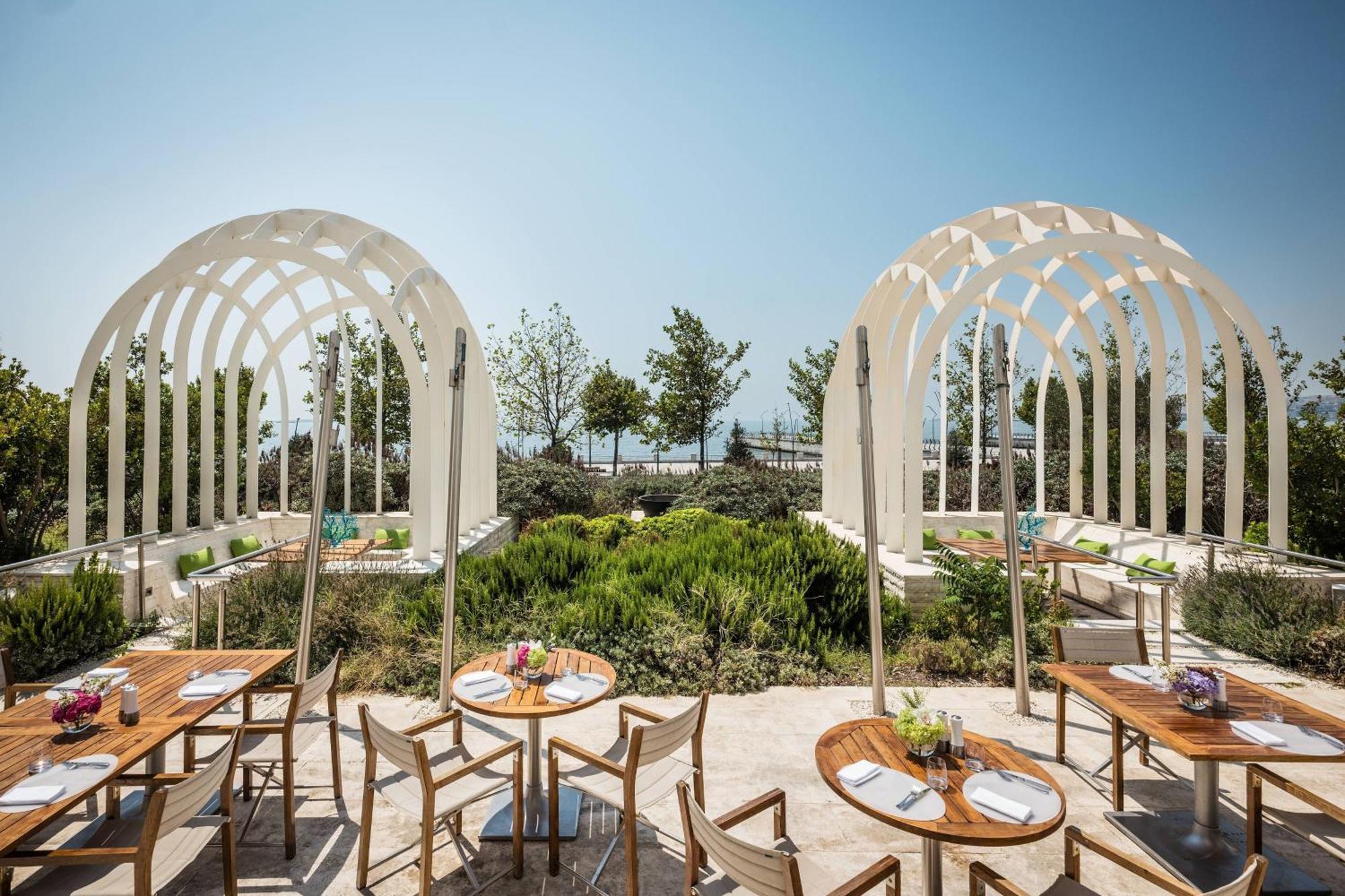 บาคู แมริออท โฮเทล บูเลอวาร์ด Hotel บากู ภายนอก รูปภาพ The restaurant